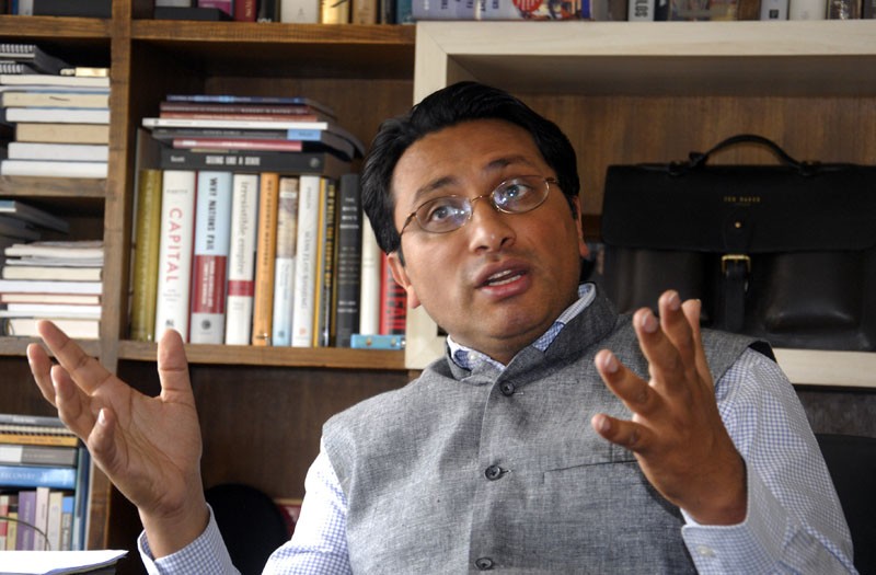 Swarnim-Wagle-senior-econ-1501735691.jpg