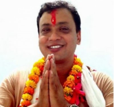 Indra-Baniya-1505832585.jpg