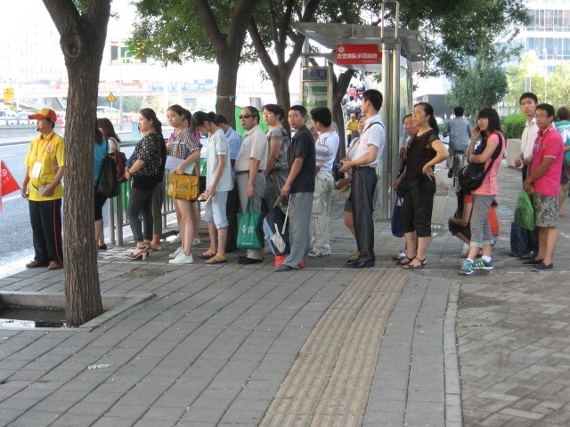 Line-to-bus-1513529673.jpg