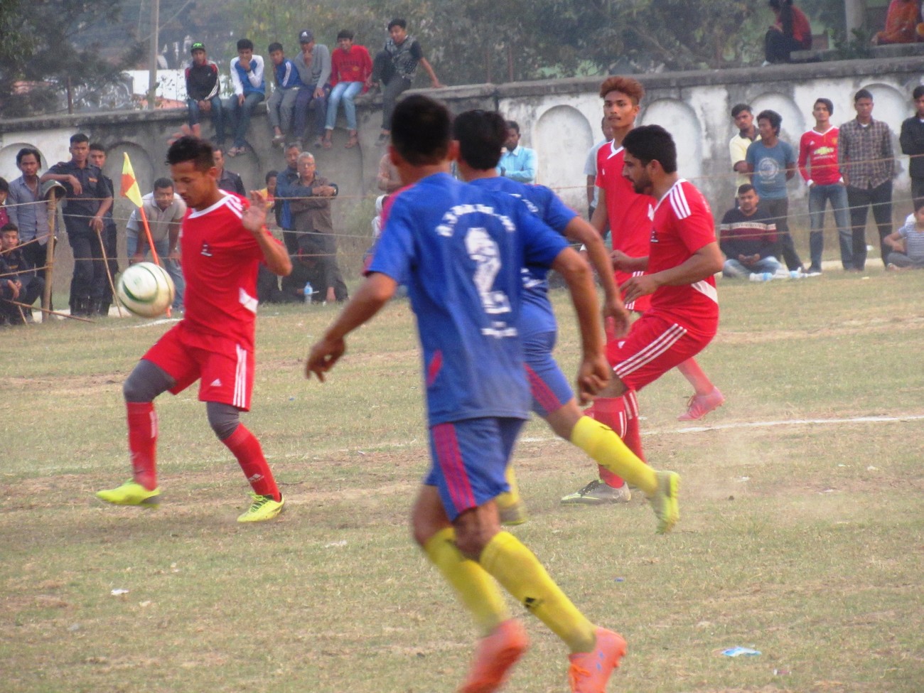 Football-1520687182.jpg