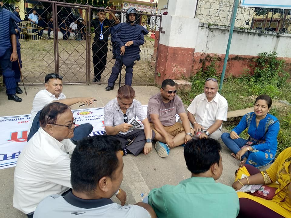dharna-1533914193.jpg