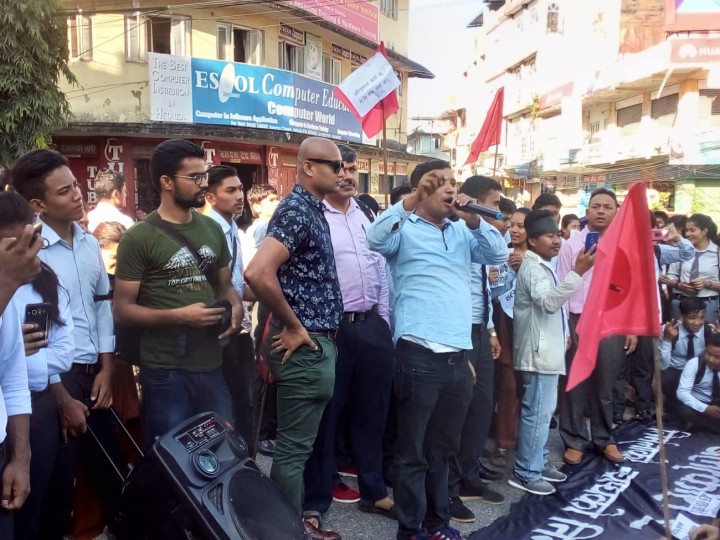 Nebi-Sangh1-1537700370.jpg