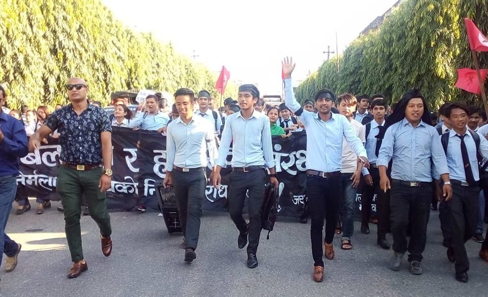 Nebi-Sangh2-1537700348.jpg