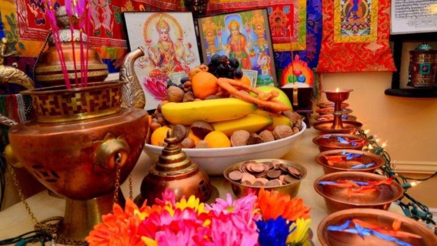 Laxmi-pooja-tihar-870x490-1541549715.jpg