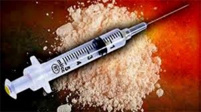 Heroine-1570007673.jpg