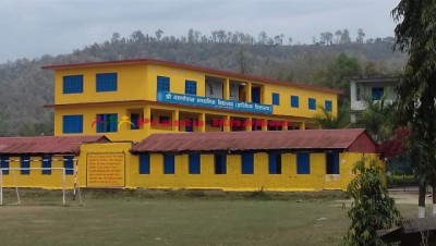 Bansha-Gopal-School1-1573975712.jpg