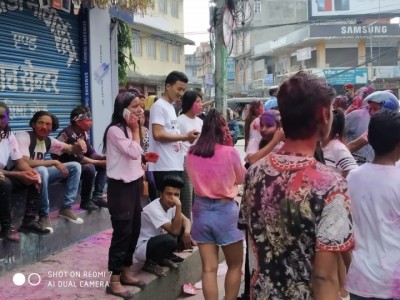 Holi-(1)-1583748833.jpg