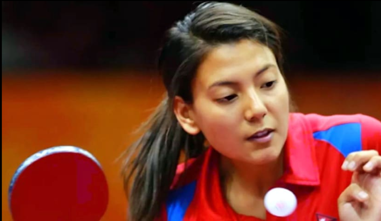 Alina-1588398706.png