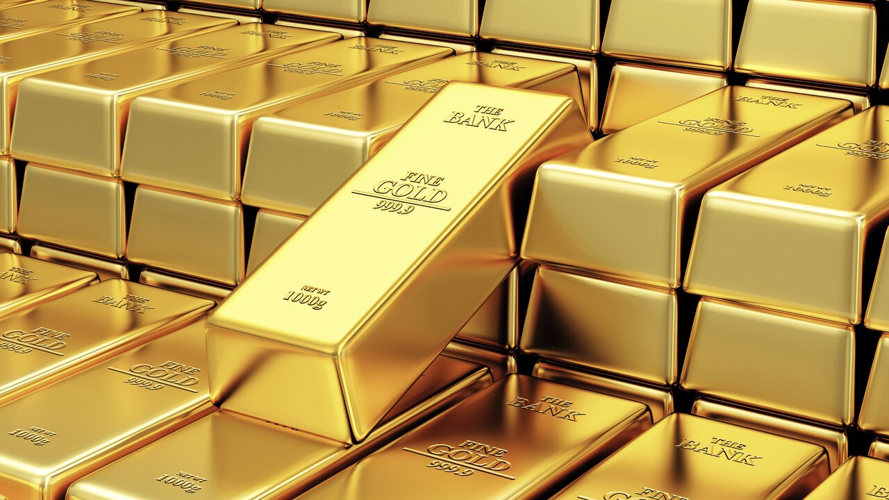 stack-of-golden-bars-in-t-1600758546.jpg