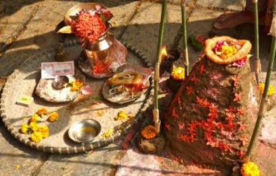 Gorbardhan-puja-150846242-1666747410.jpg