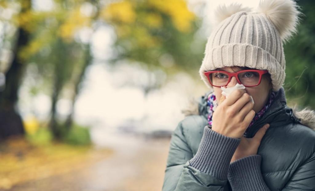 a-woman-with-a-cold-in-au-1767180680.jpg